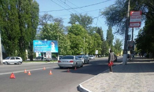 В Кременчуге BMW сбил 13-летнюю девочку