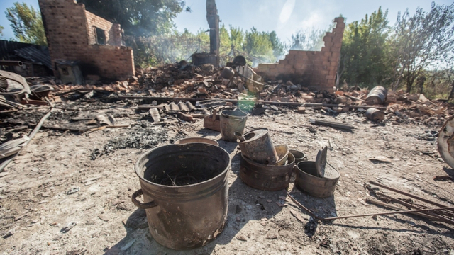 В Донецке тяжело ранена беременная женщина: подробности ночного обстрела