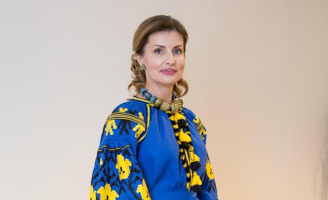 Она что, пьяная была? – в сети насмехаются над английским жены Порошенко