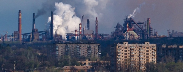 На меткомбинате рухнула эстакада с газовыми трубами: есть погибшие