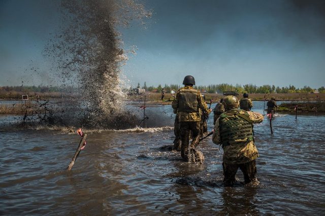 В зоне АТО погиб один украинский военный