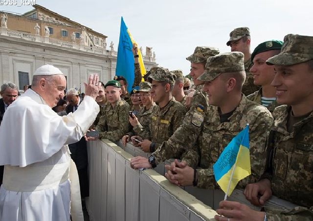 Посол Ватикана рассказал о беспрецедентной помощи Украине