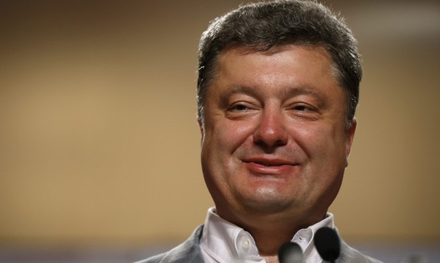 Порошенко рассказал о безвизе для жителей оккупированного Донбасса