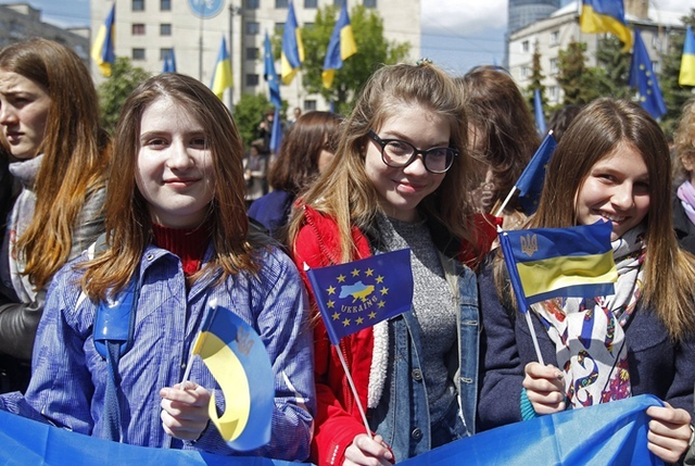 В сети за 500 гривен уже оформляют "липовые" документы в ЕС