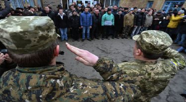 Волонтер: Любой предприниматель заплатит любые деньги, что бы не пройти воевать