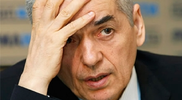 Российский "чинуша" Онищенко, алкоголик, пьющий "Боярышник", и вор, укравший миллиардные суммы, потребовал "забрать Донбасс себе"