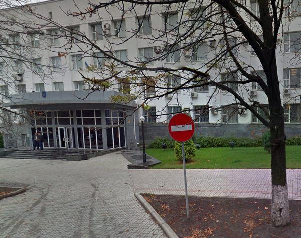 В подвале. Добровольцы — об Иловайске и плене