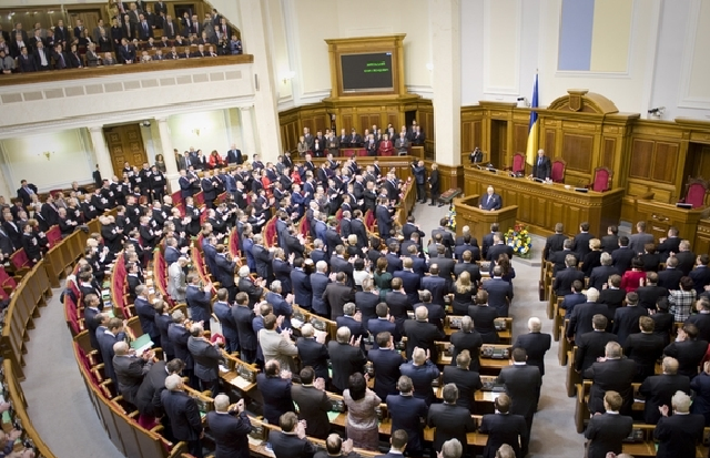 Депутаты перенесли медицинскую реформу