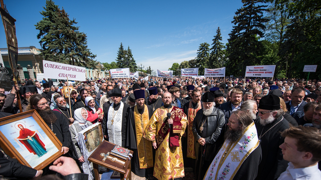 "Накануне было совещание силовиков. Все единодушно попросили не голосовать"