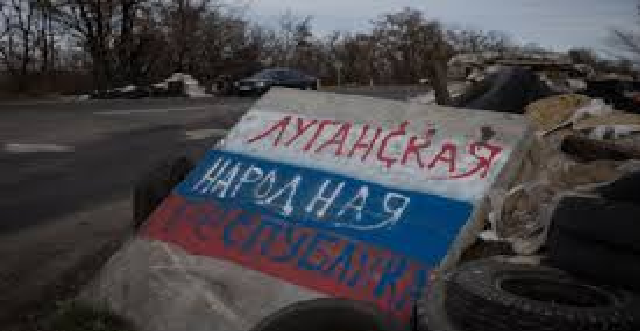 Террористы "ЛНР" показали, как учат детей убивать (видео)