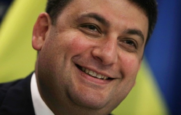 У Гройсмана хочуть зупинити виділення грошей держбанкам