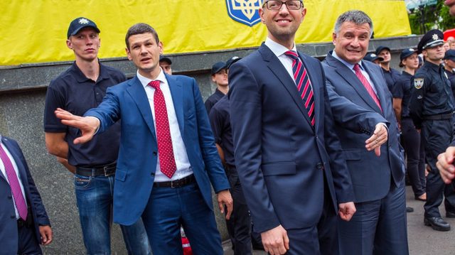 Аваков обвинил антикоррупционеров в подбрасывания «дохлых кошек»