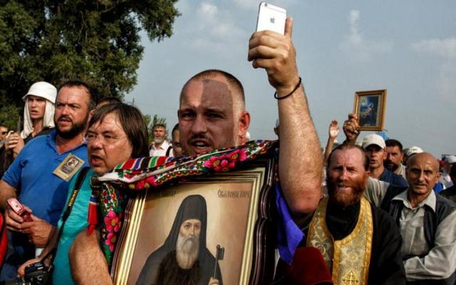 На верном пути: истерика УПЦ МП позабавила украинского дипломата