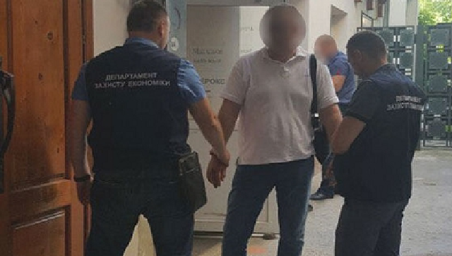 Мэра Чопа Самардака из БПП схватили на взятке $4000