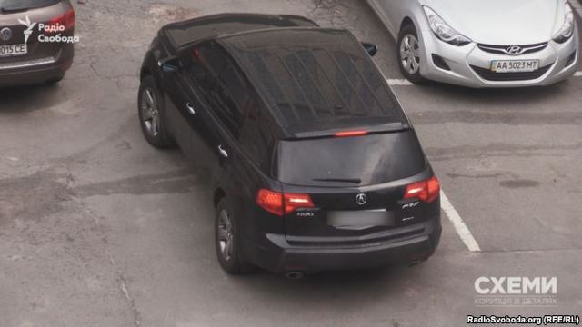 Журналисты показали автопарк управления защиты экономики СБУ, несмотря на запрет