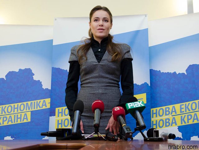 Врачи не могут сказать, когда у Королевской восстановится зрение