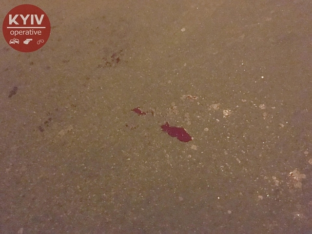 В Киеве неизвестный устроил резню среди улицы: есть пострадавший