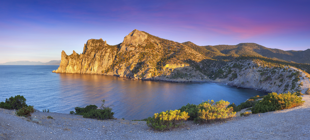 Новости Крымнаша. Пришло время ставить памятник курортному сезону