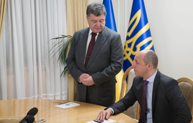 ВР блокирует рассмотрение законопроектов по борьбе с коррупцией – Соболев