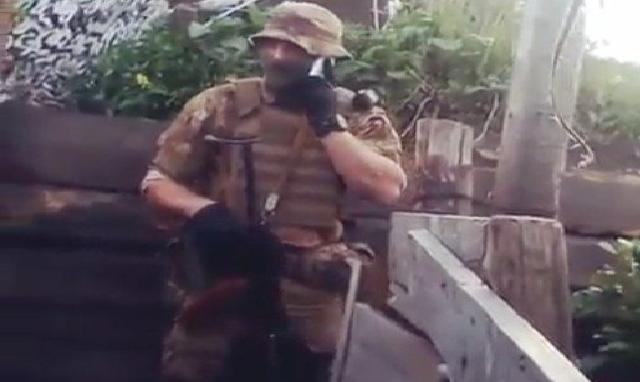 Боец АТО передал привет Донецку в эфире местного радио