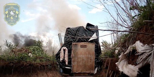 Военные показали, как по их позициям лупят боевики