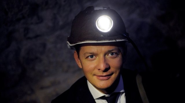 Каждый месяц Олег Ляшко получает по 270 тысяч от донецкого директора