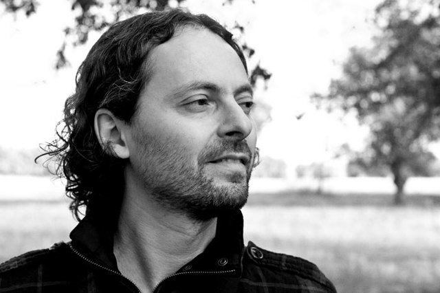 "Как можно этого не понимать": известный музыкант предложил лишить Дорна гражданства