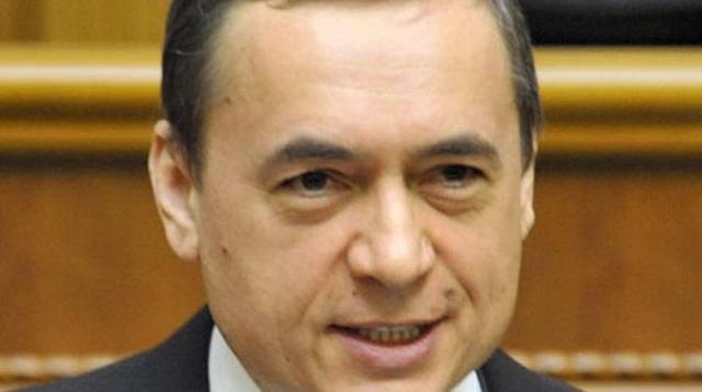 Суд расширил экс-нардепу Мартыненко ареал обитания