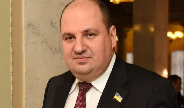 Сергей Лещенко: «Охранник депутата Розенблата плучил 200 тысяч долларов взятки за лицензию на добычу янтаря»