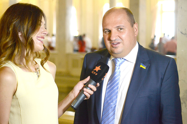 Янтарный мафиози Розенблат пришел в суд брать на поруки своего подельника