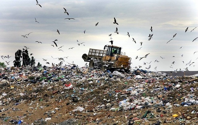 Трикутник: сміття, сміттеспалювальні заводи, опалювання великих міст. Як пороблено