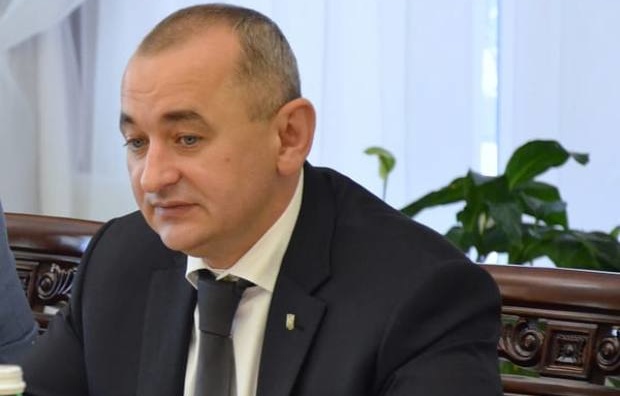 Матиос предлагал $10 тыс. взятки за сокрытие информации – журналист