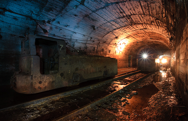 Террористы "ДНР" остановят работу шахт