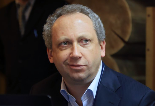 Молодежь России ожидает будущее алжирских беженцев