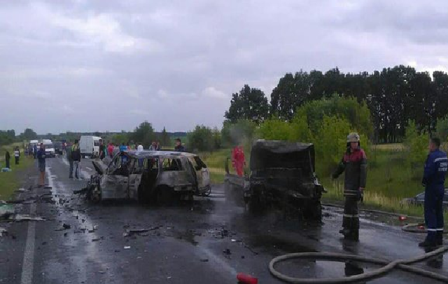 Подробности аварии с пожаром под Киевом: сын погибшего депутата тоже разбился в ДТП