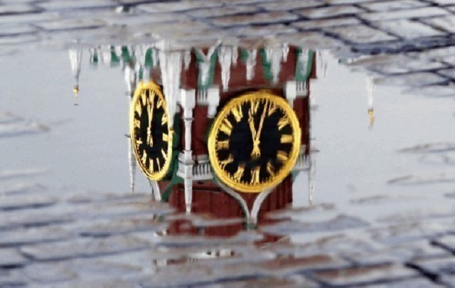 Дипломат: Лизати руку сильнішого – безкомпромісна позиція Росії