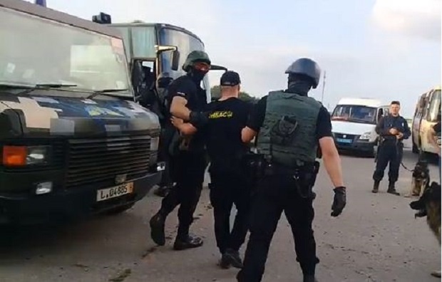 Жители Кировоградщины взбунтовались против начальника полиции области