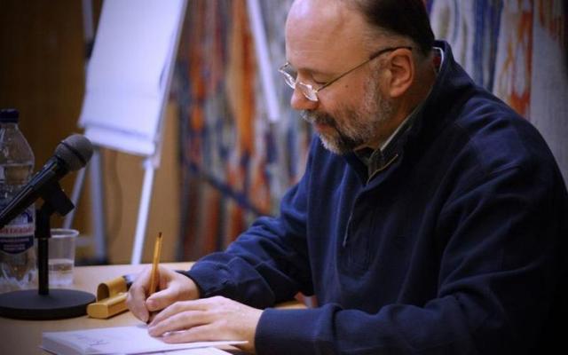 Украинский Нострадамус: известный писатель предсказал преступления Путина