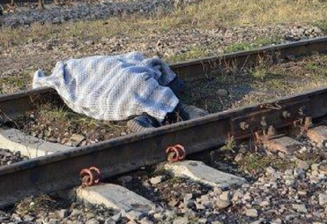 На Прикарпатті жінка кинулась під потяг