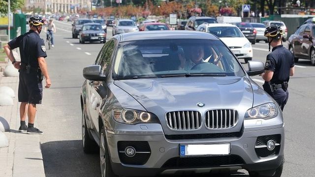 В Киеве полиция открыла тайную охоту на "иностранцев"