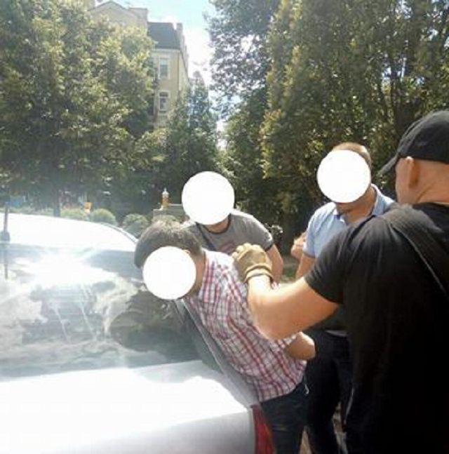 В Киеве на взятке 76 тыс грн попался следователь СБУ