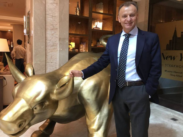 Тернопільський олігарх Тарас Демкура налагоджує свій бізнес в Россії та потурає агресору