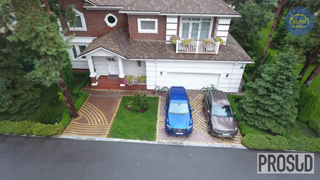 Шикарные дома и богатая теща: зампрокурора Киевщины "блеснул" декларацией