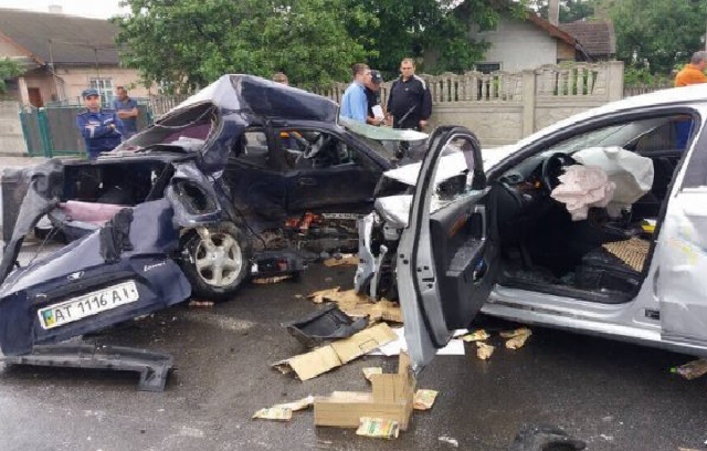 В жуткой аварии на Прикарпатье погиб украинский футболист