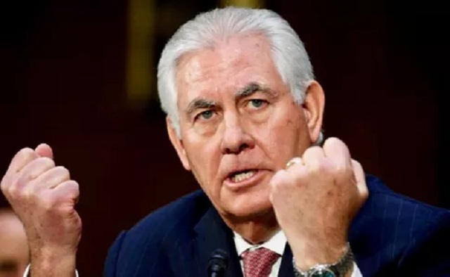 Тиллерсон: РФ должна сделать первый шаг для прекращения огня на Донбассе