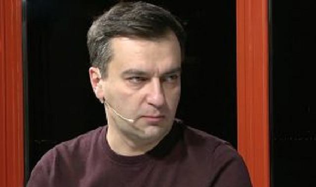 Политика и парламентаризм в Украине превратились в порнографию и групповуху — Гнап