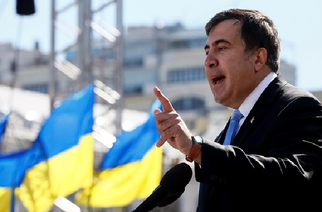 В Украину не прилетят лоукосты, пока не сменится власть — Саакашвили