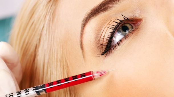 Под Киевом мать и дочь поставляли в салоны красоты опасный фальсифицированный ботокс