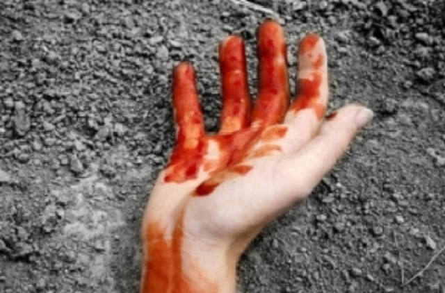 У Миколаєві на центральній вулиці розстріляли людину (відео)