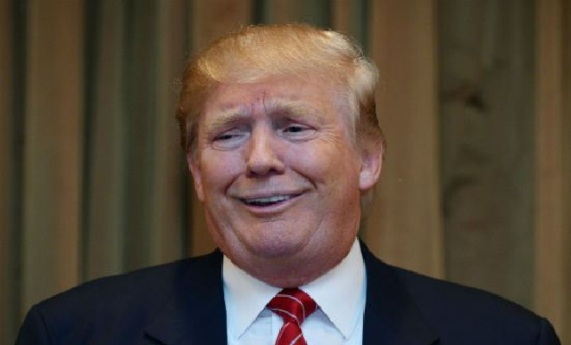 Два демократа внесли вопрос об импичменте Трампа в палату представителей Конгресса США